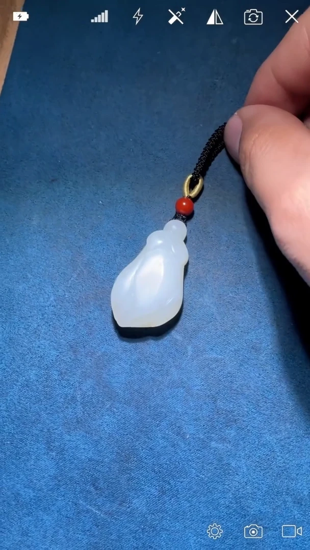 未镶嵌和田玉挂件BH1365 玉兰花吊坠