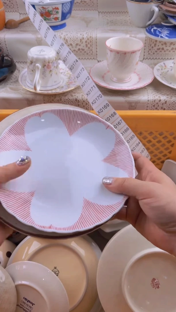 162默认微瑕，满20元包邮