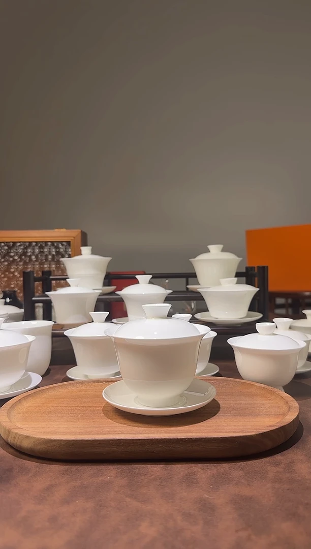 盖下170cc骨瓷盖碗