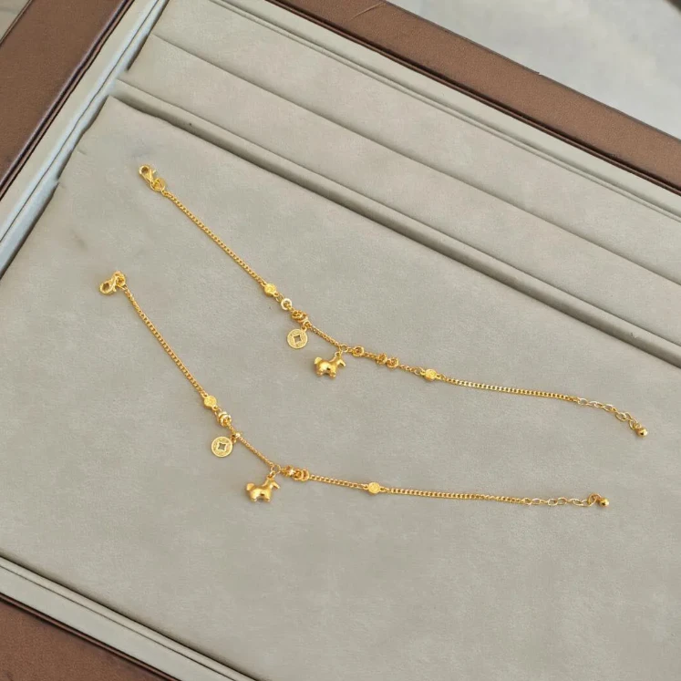 铜合金手链 金店同款黄金色马到成功马上有钱小马吊坠镀18k手链