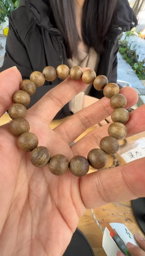 沉香沉香碎屑惠州透顶绿1.0圆珠单圈多样性发一