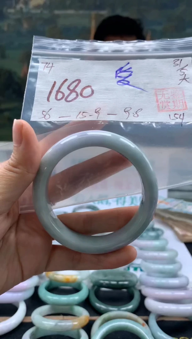 翡翠手镯未镶嵌翡翠手镯 下单联系小耳机#74