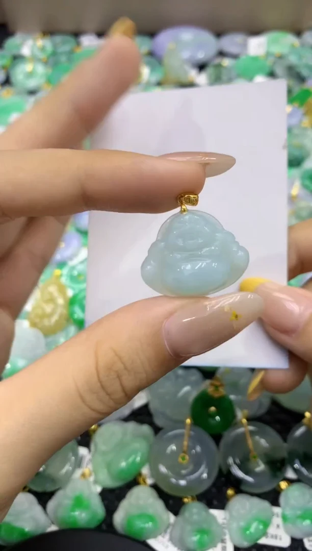 颈饰未镶嵌翡翠天然缅甸翡翠A货