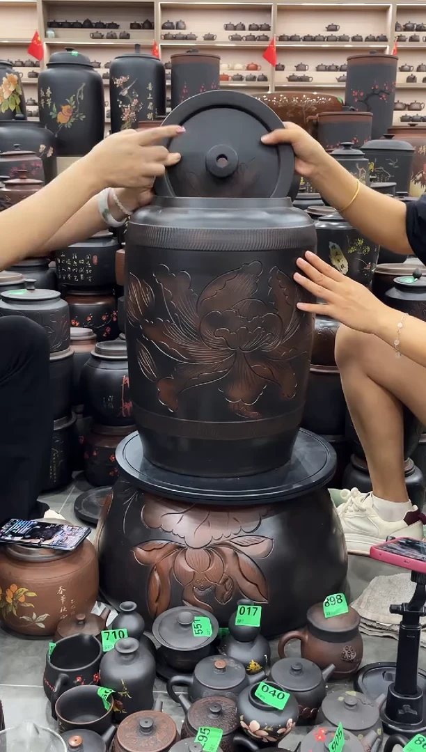 罐瑕疵茶叶罐 水缸30升 059