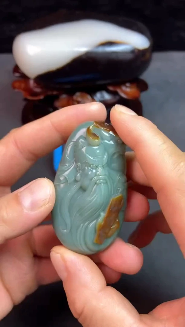 未镶嵌和田玉挂件和田玉