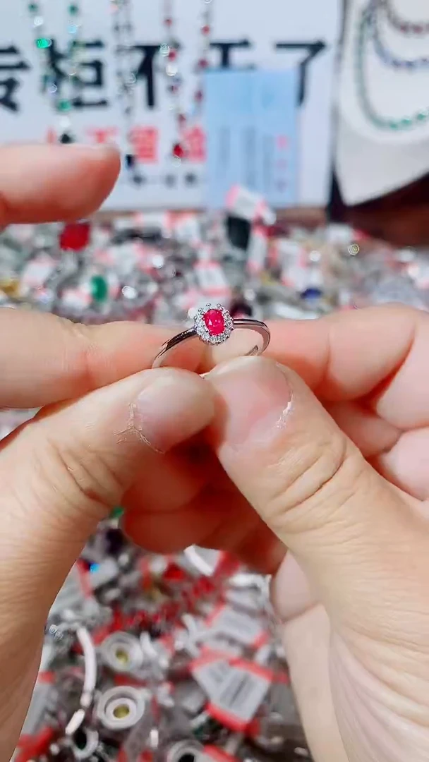 未镶嵌戒指红宝石红宝石