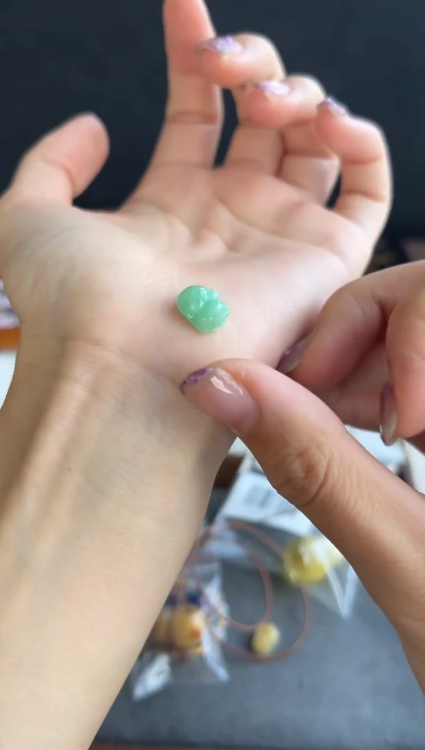 颈饰未镶嵌翡翠611买断