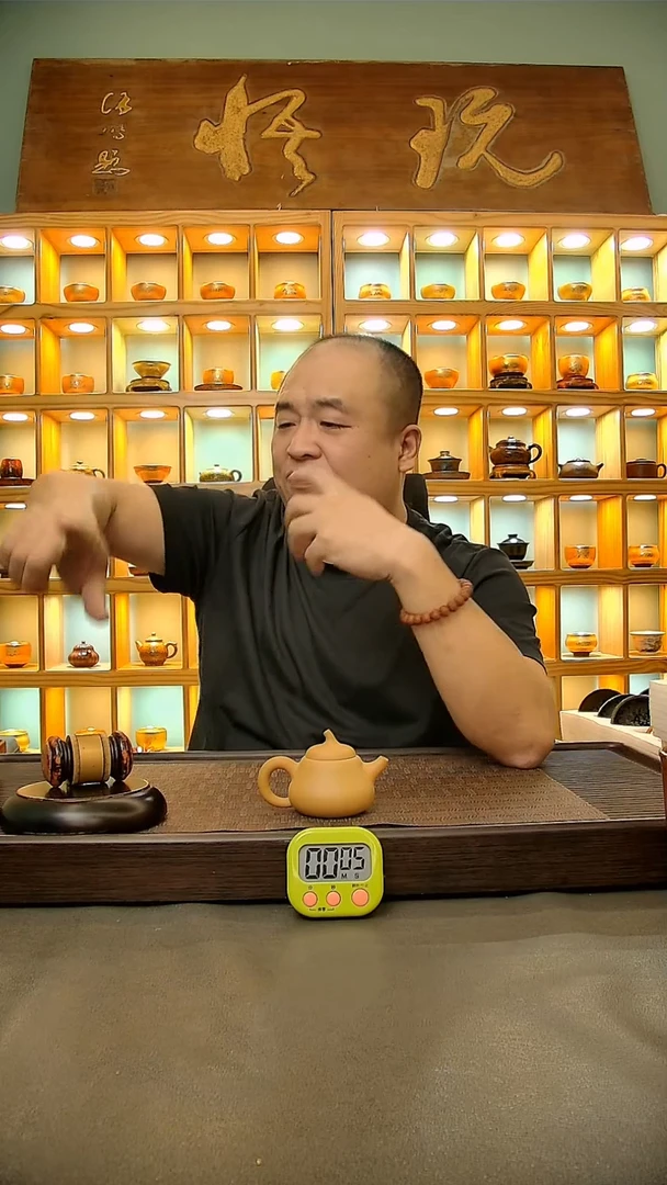 茶盏春****哥778=。。。