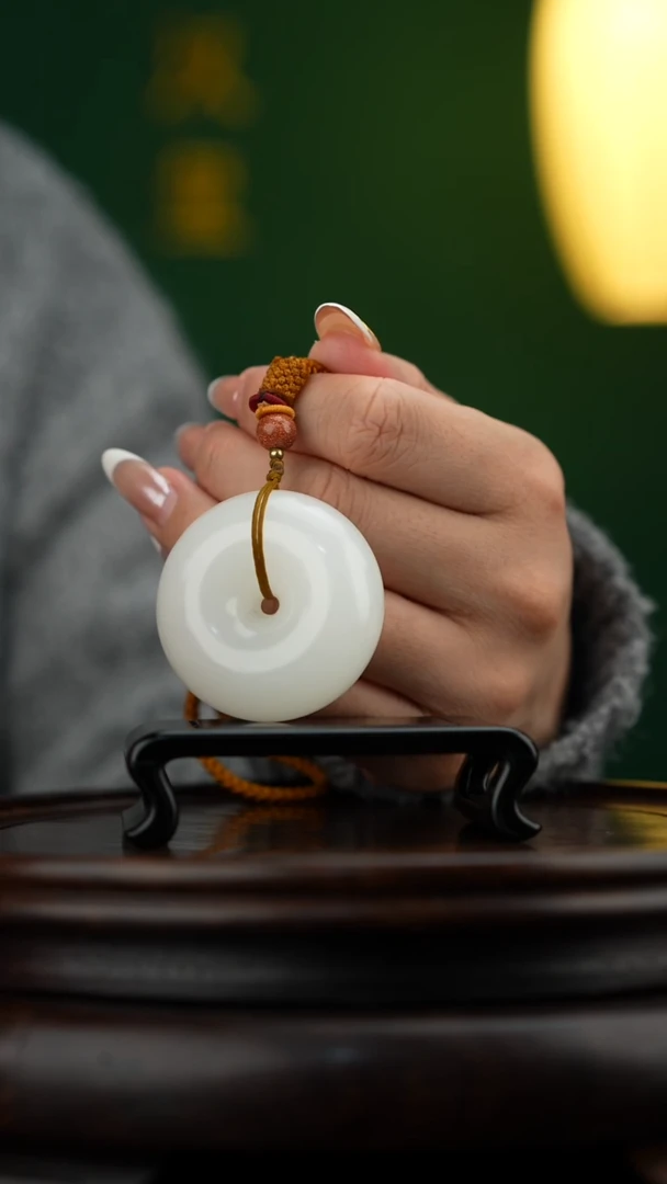 玉【平安扣】天然玉石手把件