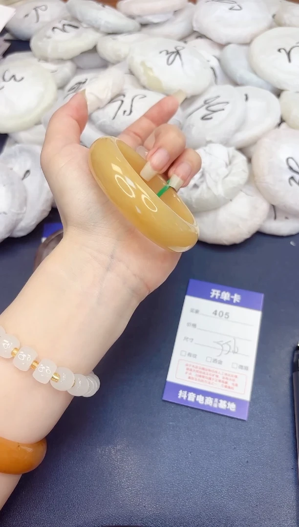 石英质玉手镯未镶嵌405-财气镯-圈口55