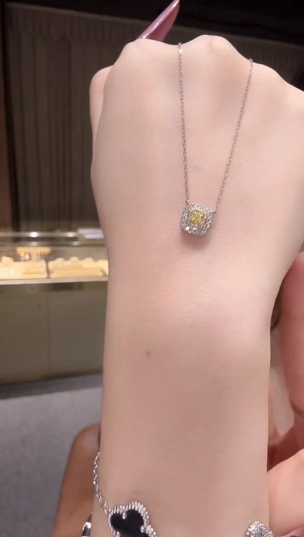 铂Pt950镶嵌项链钻石黄钻项链
