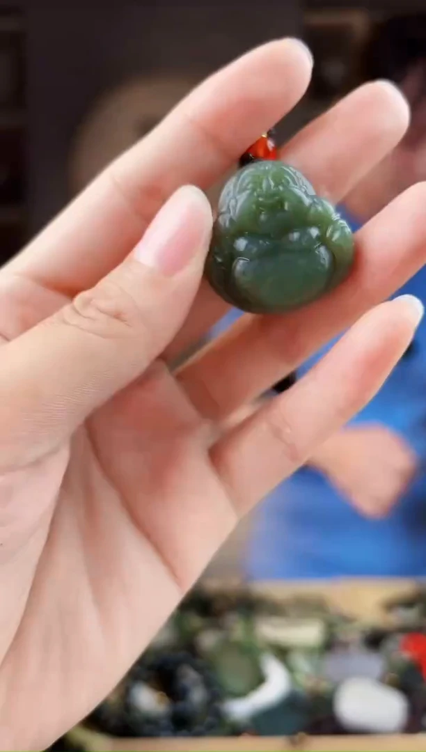 颈饰未镶嵌和田玉拍一发一，多样性发货