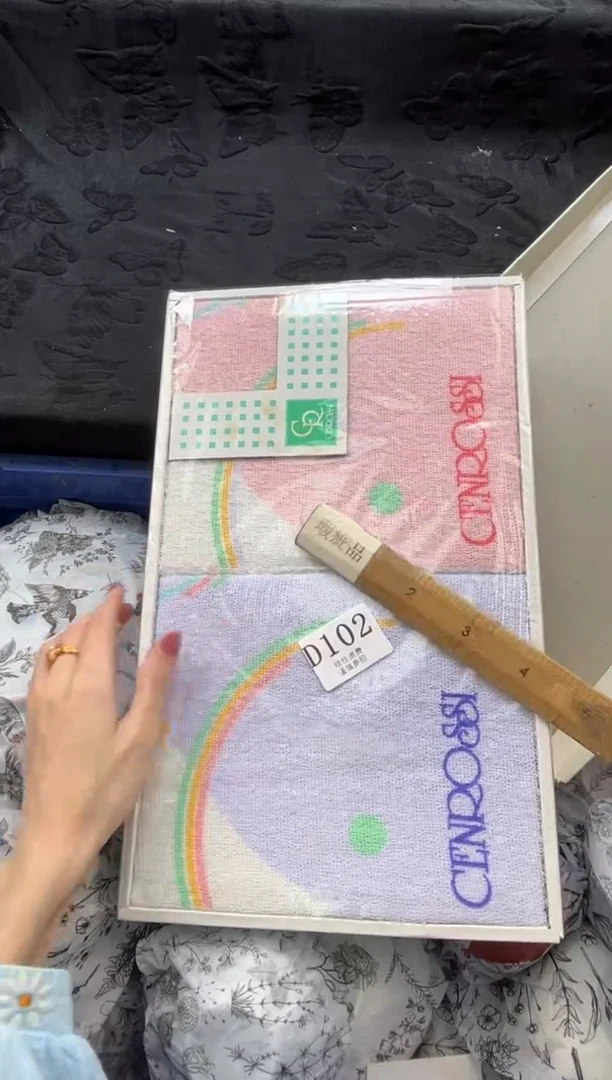 瓷片芙**姐       D102*