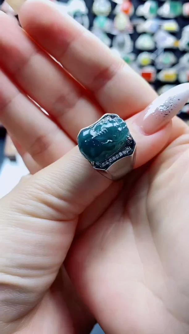 未镶嵌戒指翡翠因***爱天然翡翠A货男戒