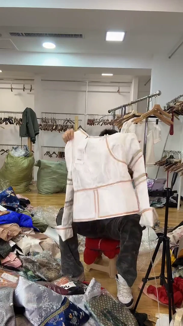 外套   2X  125斤以里