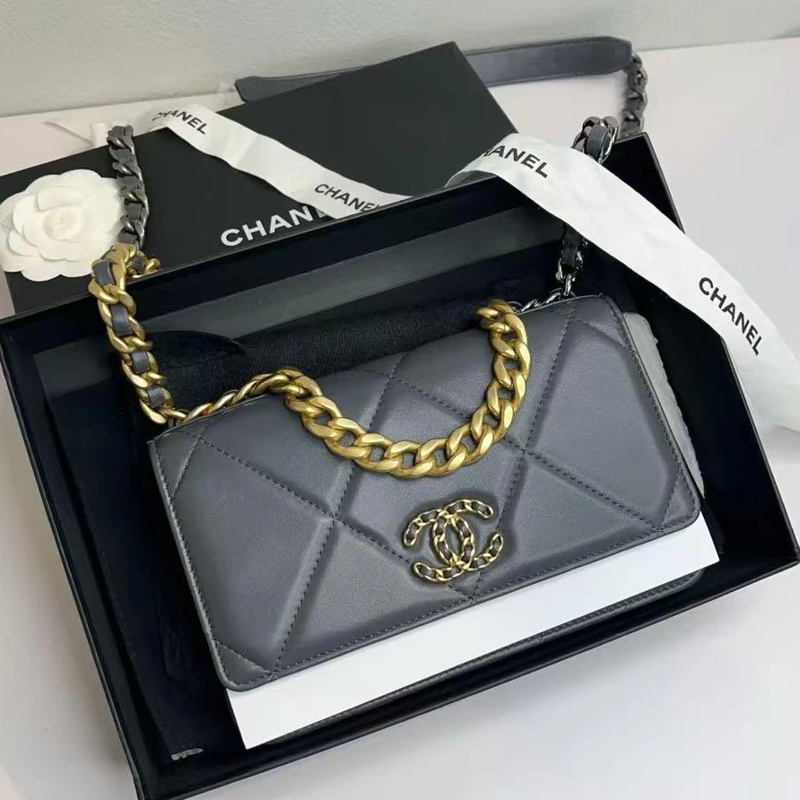 全新未使用 Chanel/香奈儿 蔚蓝/19bag woc 灰金链条包