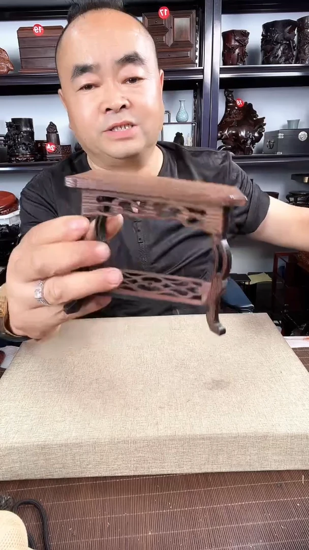 木新款海马几老李红木工艺品