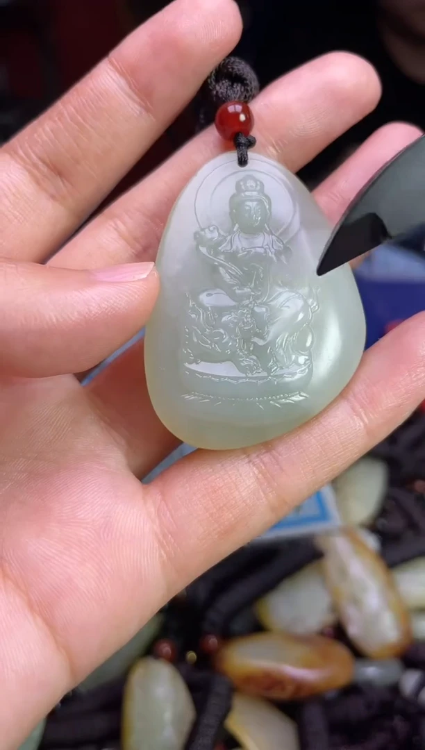 未镶嵌和田玉挂件1