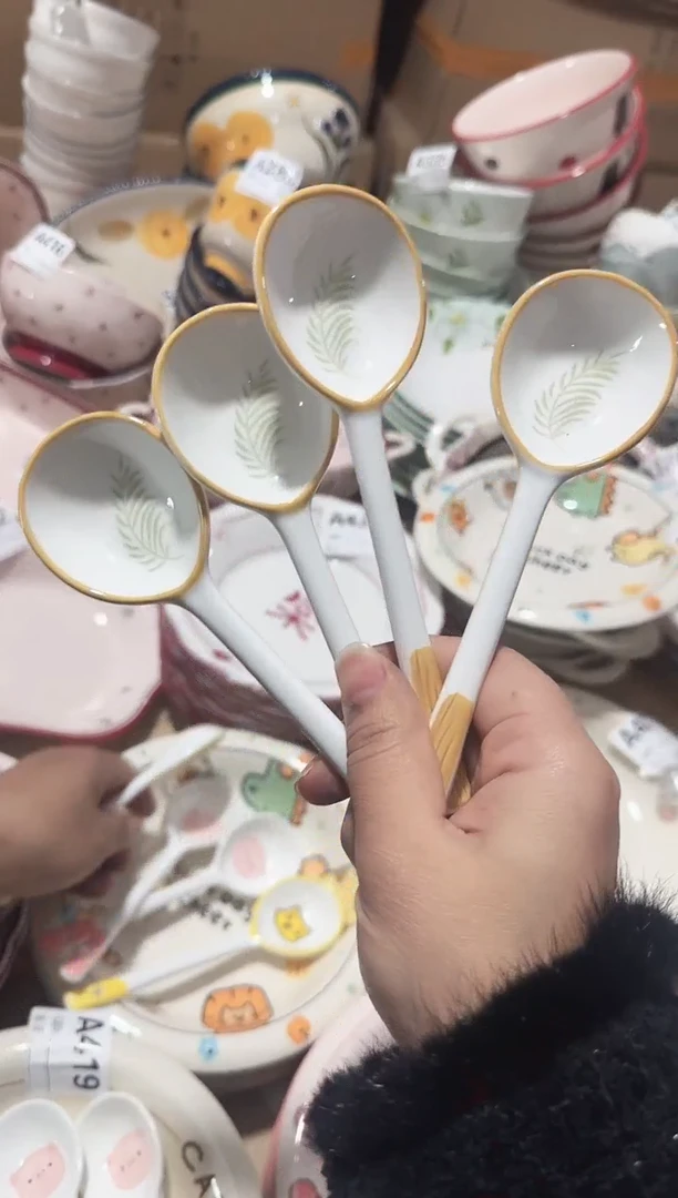 【4个】黑点针眼属正常陶瓷都有介意慎拍微瑕破损包赔