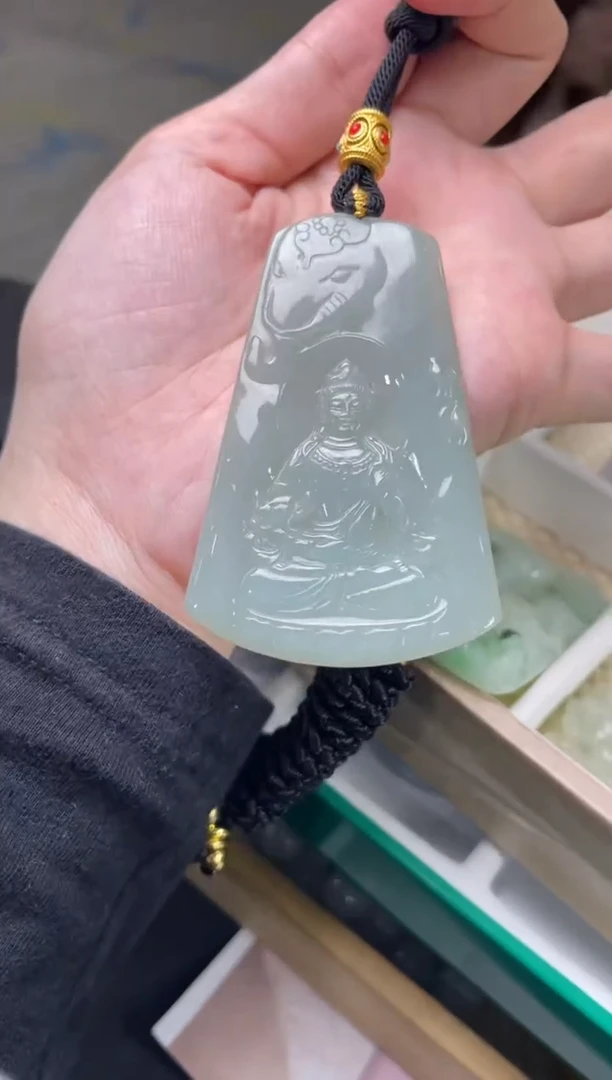 【闪购商品】定制翡翠未镶嵌03-06HDJT0140345