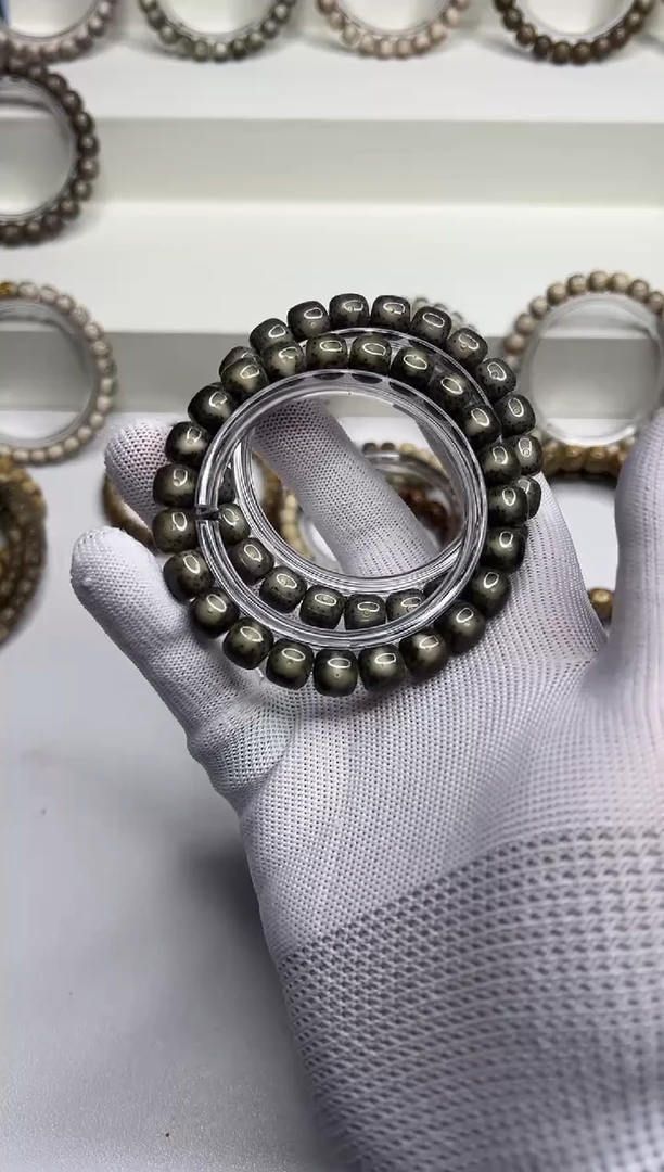 手串星月菩提173  石玉料黑瞳10*9mm