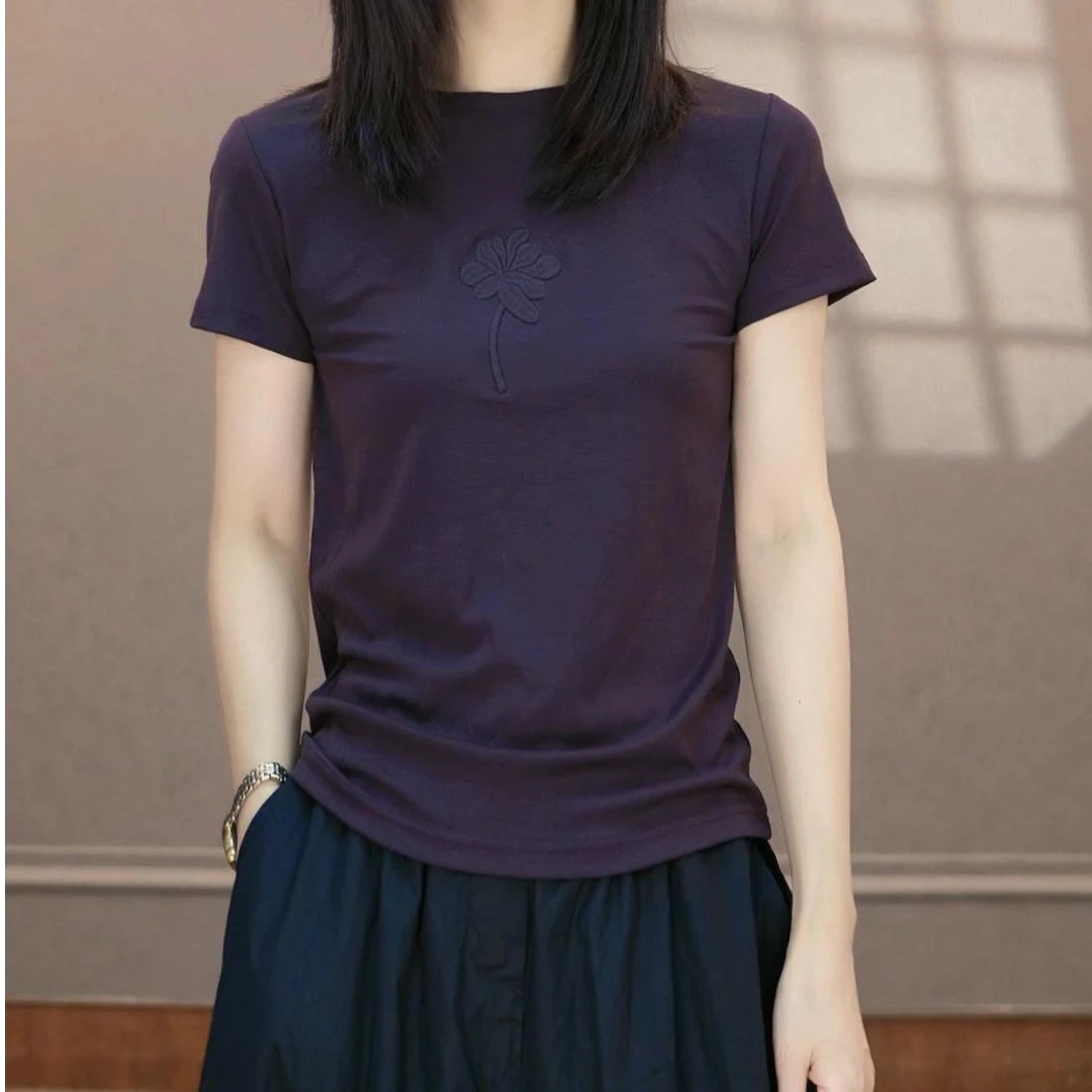 【静待花开】刺绣面膜T夏季新款莱赛尔圆领T恤女休闲百搭短袖25201