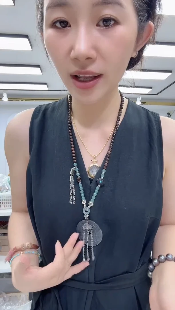 无非金属2072山花项链