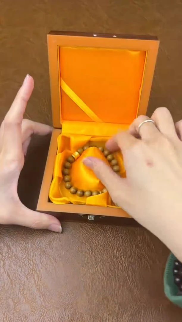 檀木金锁闲得文玩阁商品链接@@YS941