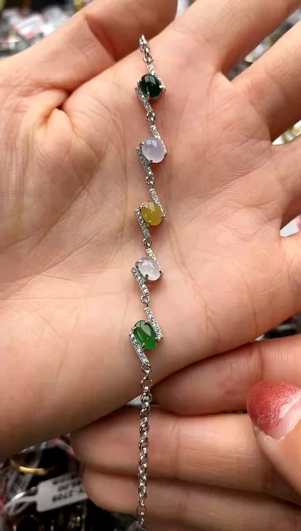 【闪购商品】翡翠戒指银S925镶嵌8888888    3