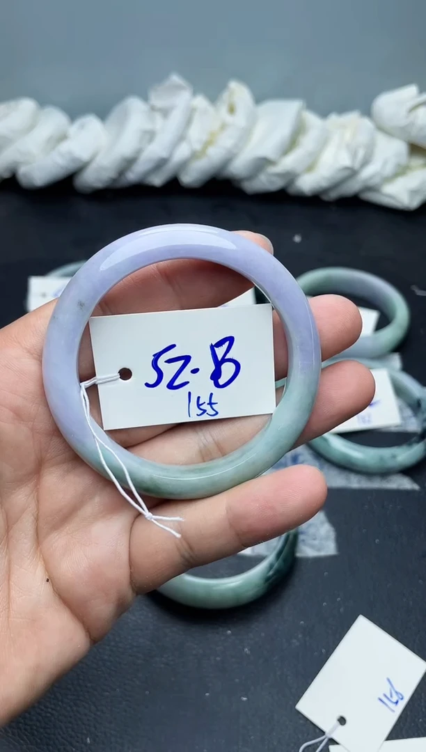 未镶嵌手镯翡翠155