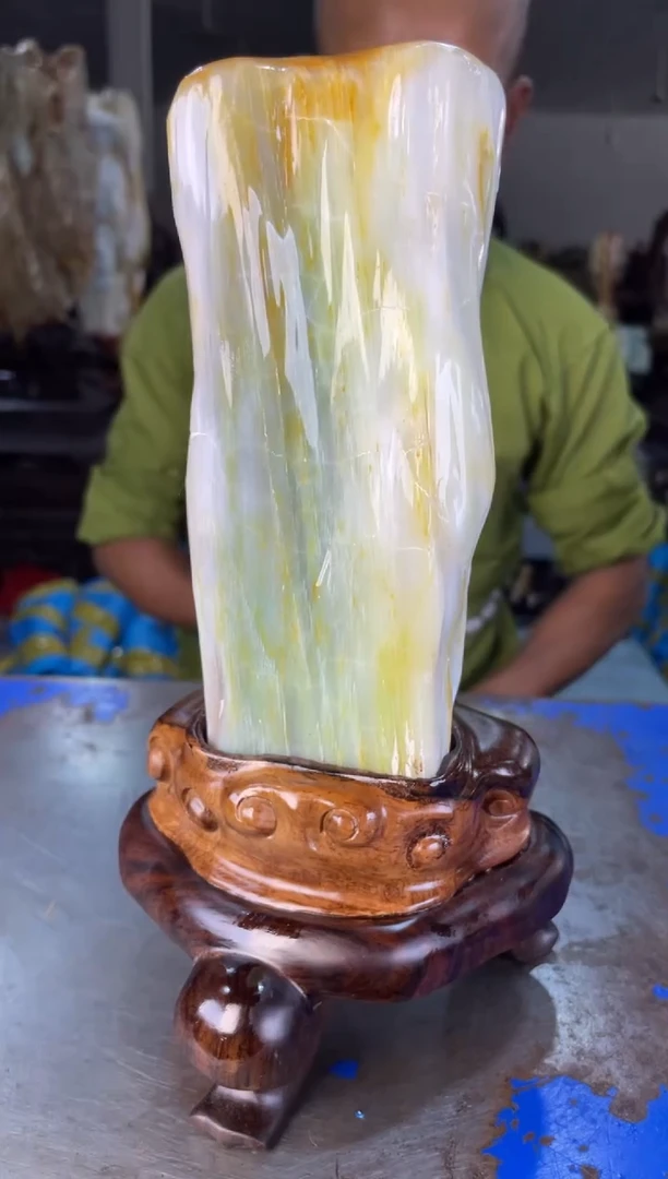 未镶嵌摆件硅化玉37