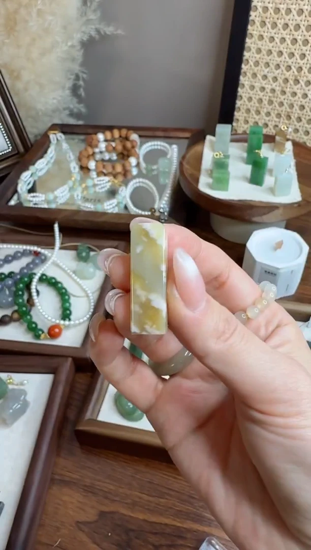 颈饰未镶嵌和田玉Z305