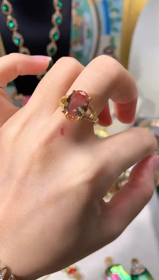 合成立方氧化锆铜合金苏丹石小戒指
