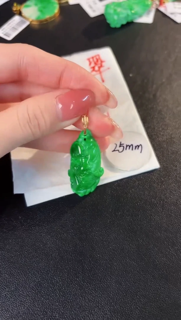 【闪购商品】翡翠颈饰18K金镶嵌 缅料A货/支持复检/一件