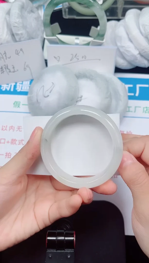 未镶嵌手镯石英质玉39-53/54/55