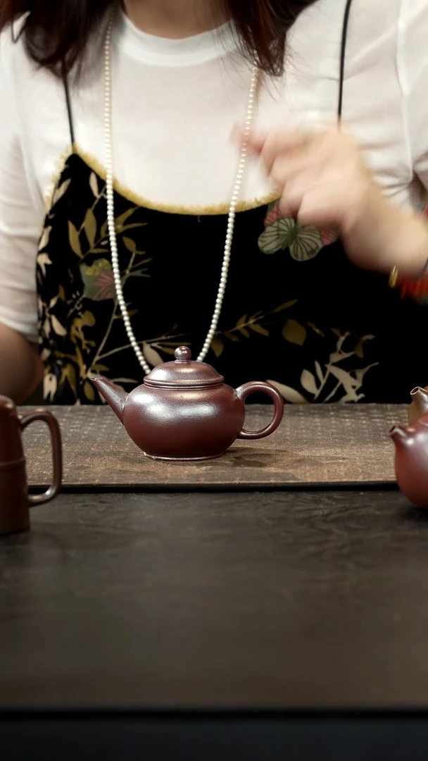 茶壶紫砂“****秀清水泥水平壶120cc柴烧