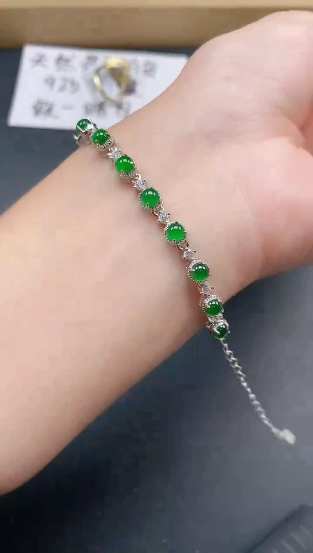 银S925镶嵌戒指翡翠1111