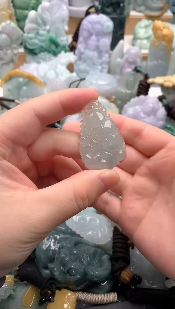 吊坠(不含链)未镶嵌翡翠1