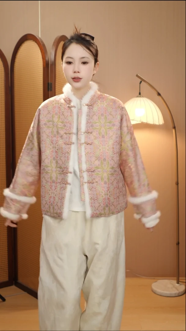 彩玲宝相夹棉外套