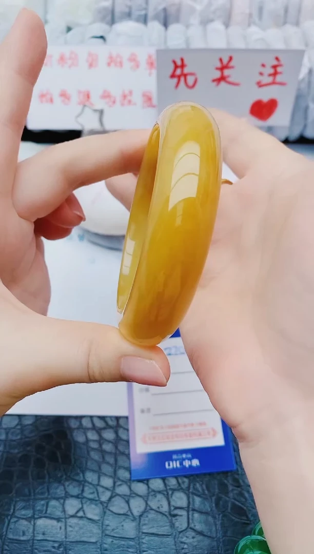 未镶嵌手镯石英质玉z270+60-61-62