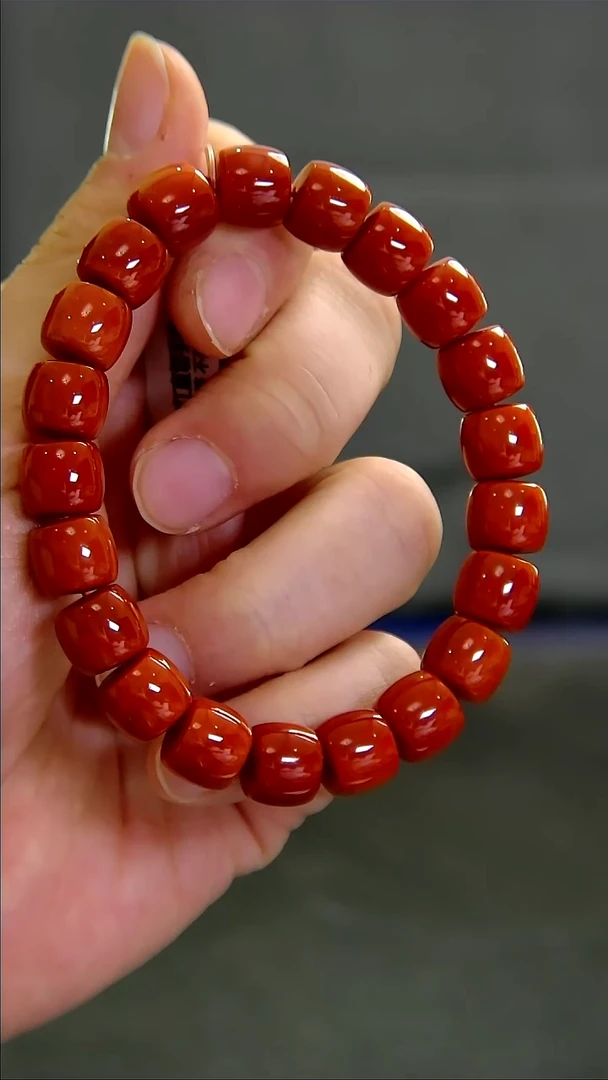 【闪购商品】南红玛瑙手串未镶嵌015DY00117产品一个