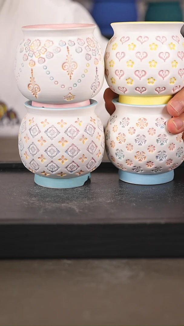 内口径6 CM左右随机一个（搭个迷你）2485