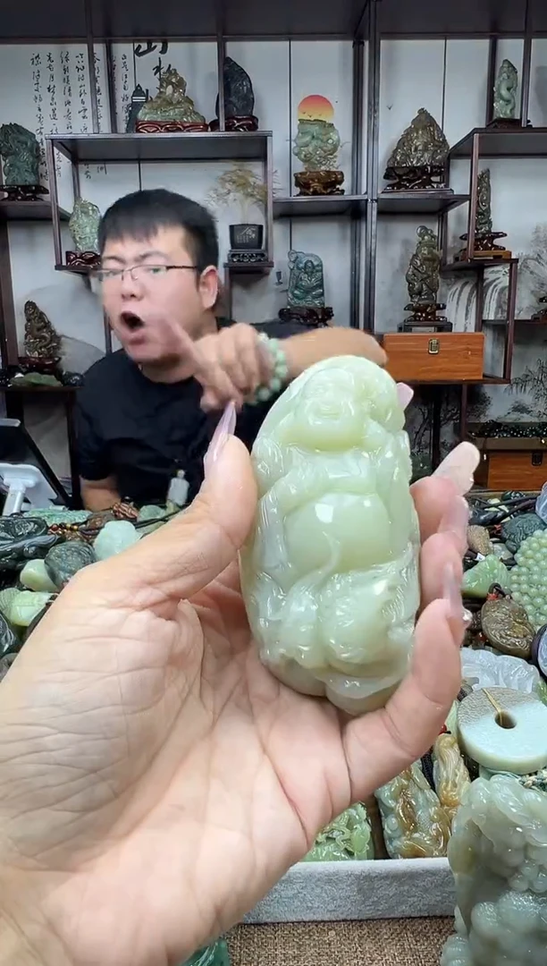 未镶嵌和田玉把件1