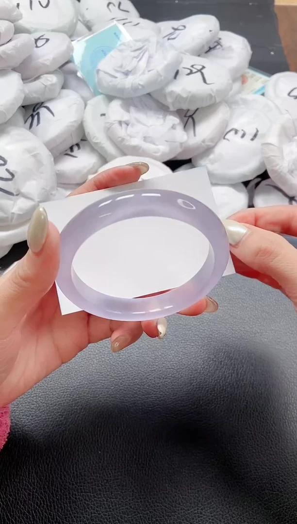 【闪购商品】石英质玉手镯未镶嵌 7L278-61