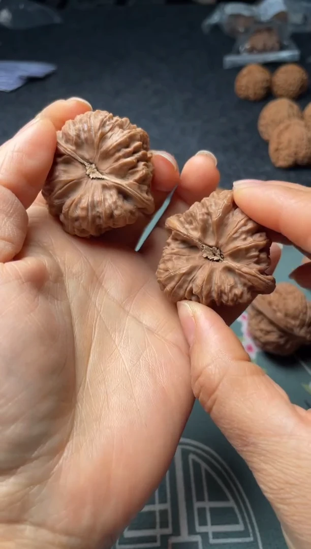 把件文玩核桃w269  凹底 42尺