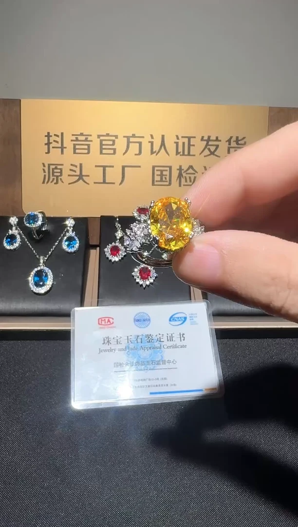 18K金镶嵌戒指/指环钻石4