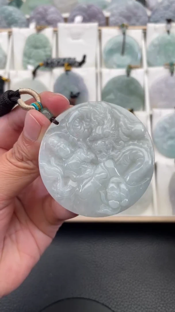 颈饰未镶嵌翡翠天然缅甸翡翠A货322