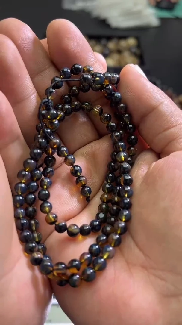 裸石琥珀未镶嵌49