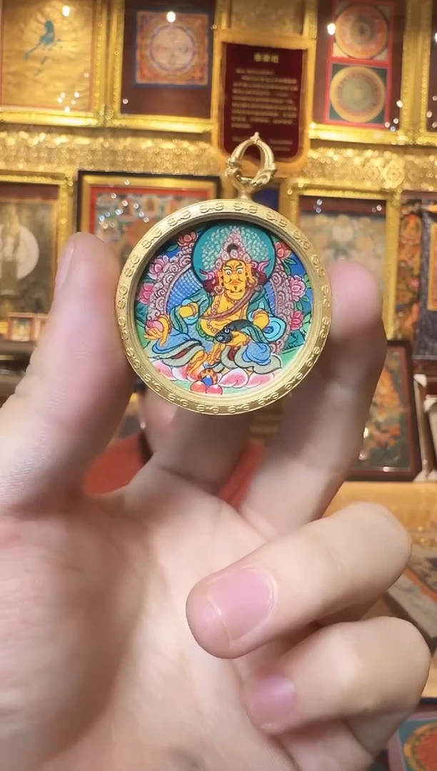 吊坠黄老师--热贡纯手绘