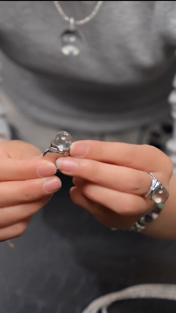 水晶摆件未镶嵌白水晶鸽子蛋戒指04